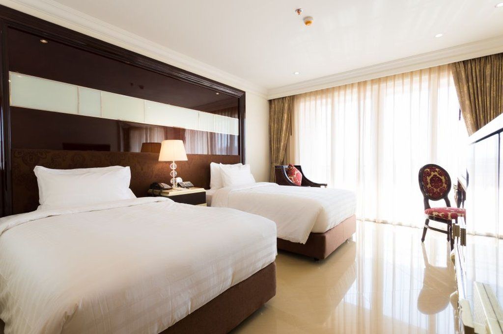 Lk Pattaya Hotell Exteriör bild